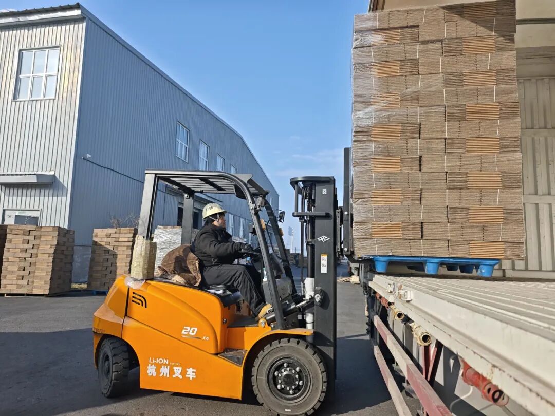 news-600-1 news-600-1