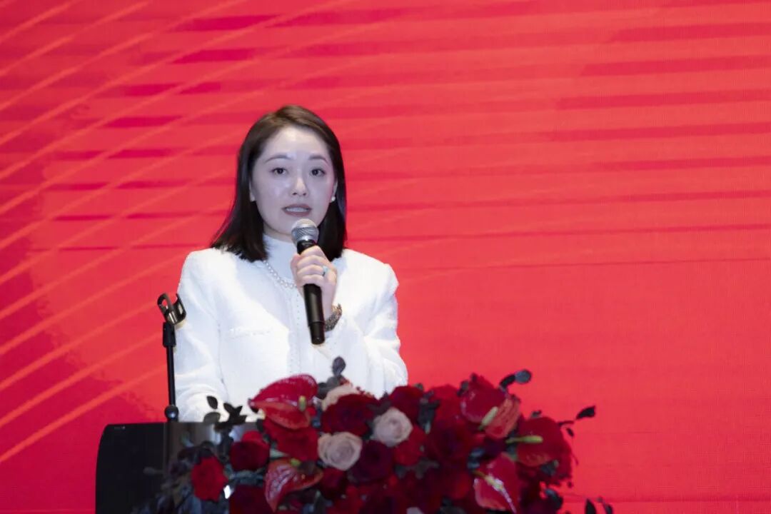 2 蓝科机械 金梦玲.jpg