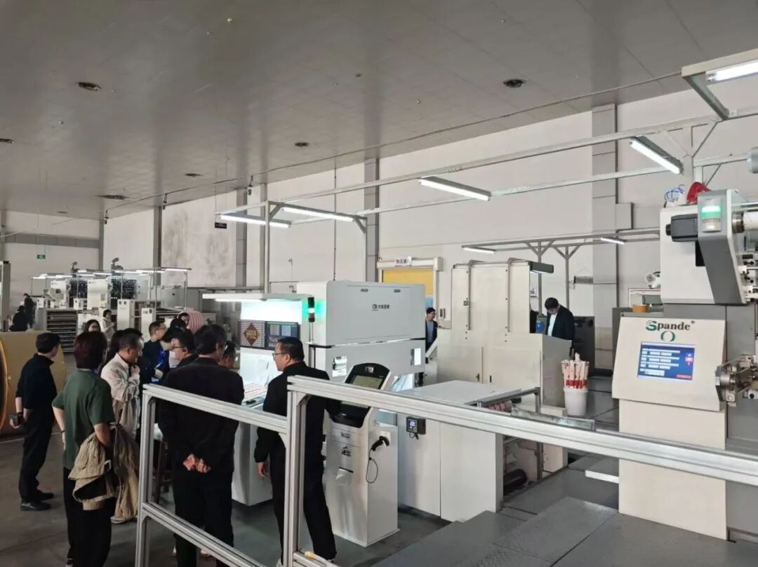 West \u0026 Mid Kerry Live issue 393 by West \u0026 Mid Kerry Live - Issuu, image size:1080x809